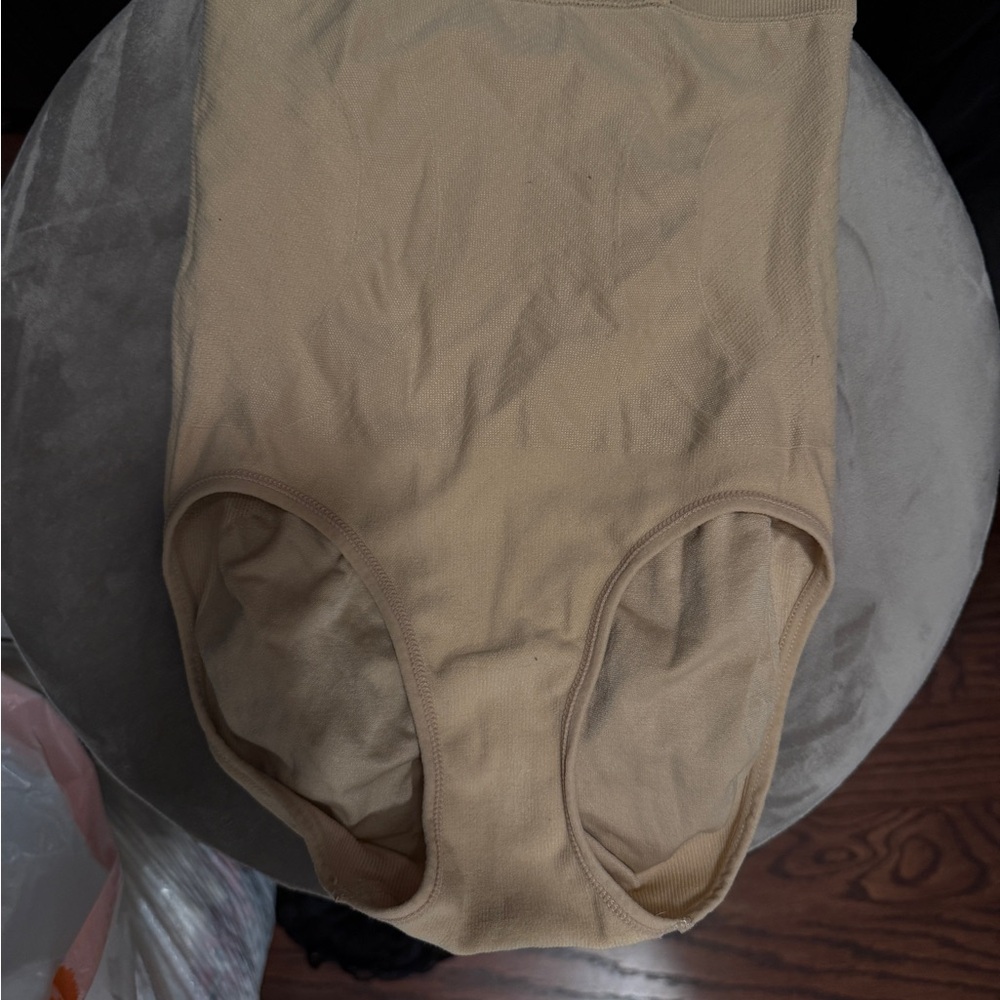 High-Waisted Beige Shapewear Briefs SET OF 2